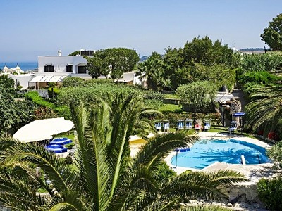 Ideal, boutique hotel