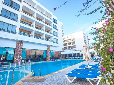 Marlin Inn Azur Resort