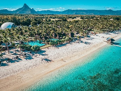 La Pirogue a Sun Resort