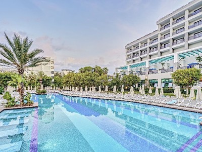 Seaden Valentine Resort