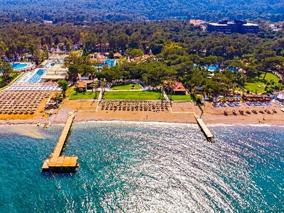 Champion Holiday Village