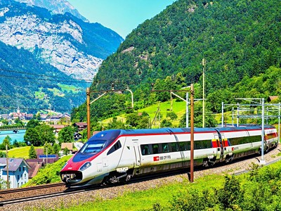 Švýcarské Alpy: Putování horskými expresy (letecky)