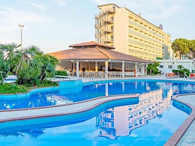 Hotel Adria