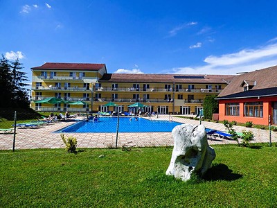 Hotel Park Hokovce s autobusovou dopravou