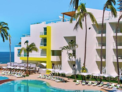 Krystal Grand Puerto Vallarta