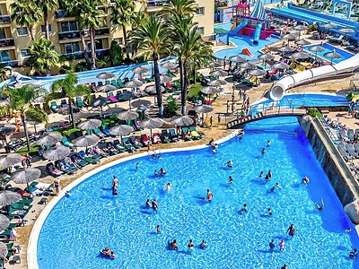 Rosamar Garden Resort