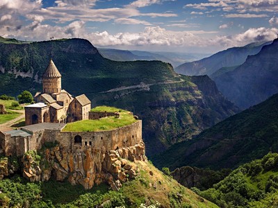 Poznávací zájezd Arménie – kolébka civilizace ve stínu Araratu