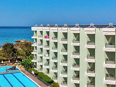 Grand Belish Resort & Spa