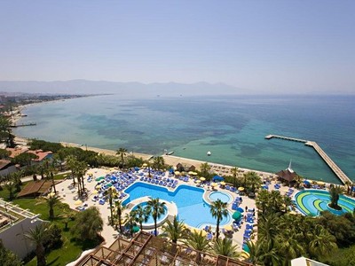 Fantasia Hotel Deluxe