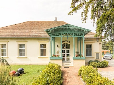 Mosonmagyaróvár - Hotel Aquasol Resort