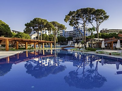 Paloma Sencia (ex. Cornelia Deluxe)