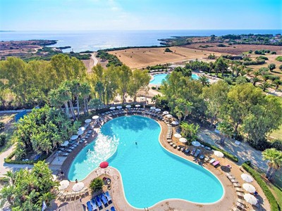 Voi Arenella Resort
