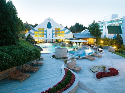 Hévíz - NaturMed Hotel Carbona