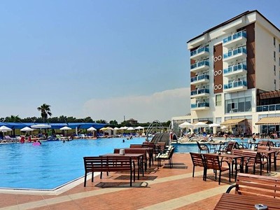 Cenger Beach Resort & Spa