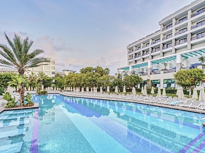 Seaden Valentine Resort