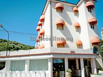 Hotel Iva