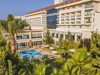 Solivia Hotel (ex. Titan Select)