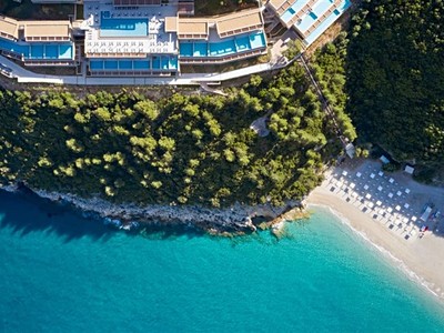 Elix, Mar-Bella Collection