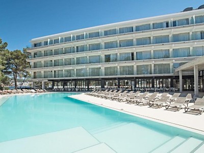 Els Pins Resort & Spa