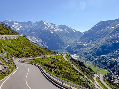 Krásy Švýcarska Ii: Přes horská sedla a průsmyky (penzion)