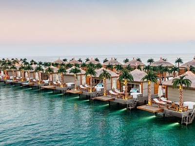 Cratos Premium Hotel