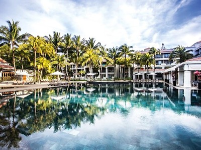 Mauricia Beachcomber Resort & Spa