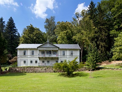 Luhačovice - Vila pod lipami