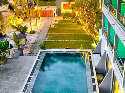 Earl's Regent Negombo