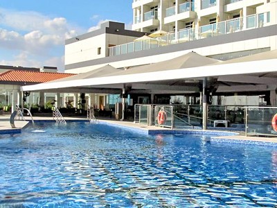 Mirage Bab Al Bahr Beach Hotel