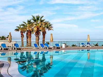 Arina Beach Resort