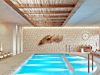 Ikos Porto Petro