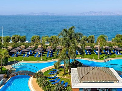 Oceanis Beach