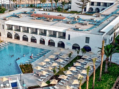 One Resort Premium