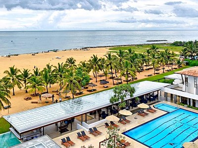 Goldi Sands