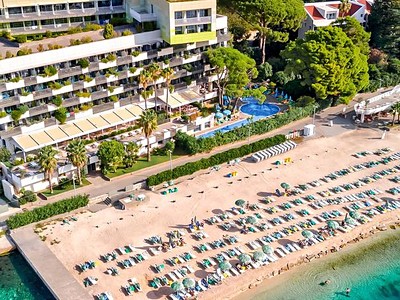 Carine Hotel Park