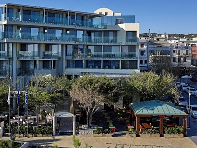 Kyma Suites Hotel