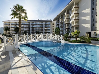Ramada Hotel & Suites Kusadasi