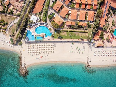 Cala Petrosa Resort