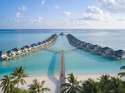 Villa Park Sun Island