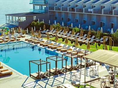 Golden Coast Family Resort