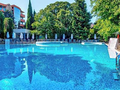 Excelsior Hotel