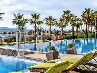 Pinea Resort & Spa