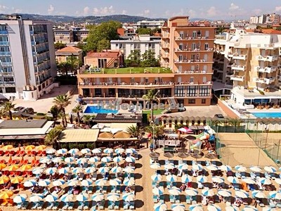 Hotel Astoria