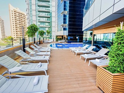 Golden Tulip Media Hotel