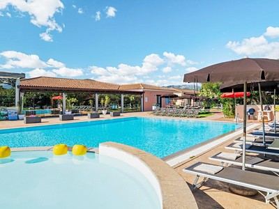 Li Suari Club Village