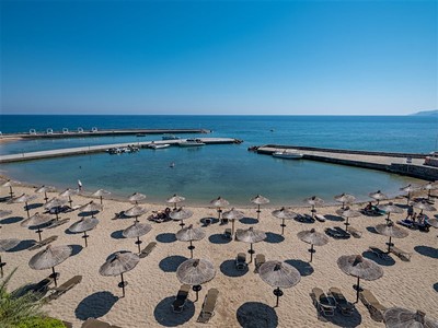 Nana Golden Beach