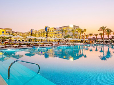 Hotel Premier Le Reve Hotel & Spa