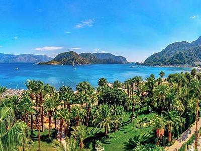 Aqua Hotel