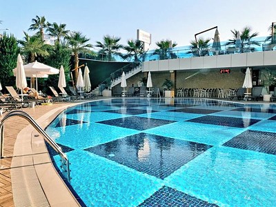 Sunprime C-Lounge