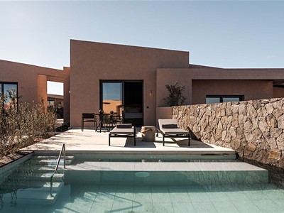 Domes Novos Santorini, Autograph Collection